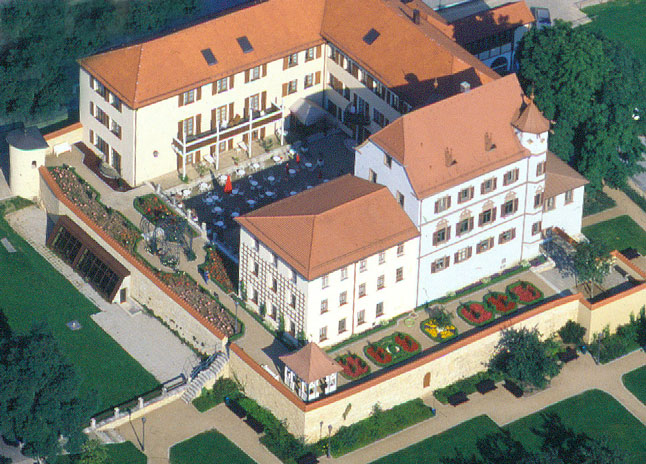 The town castle (“Stadtschloss”) (Image 1)
